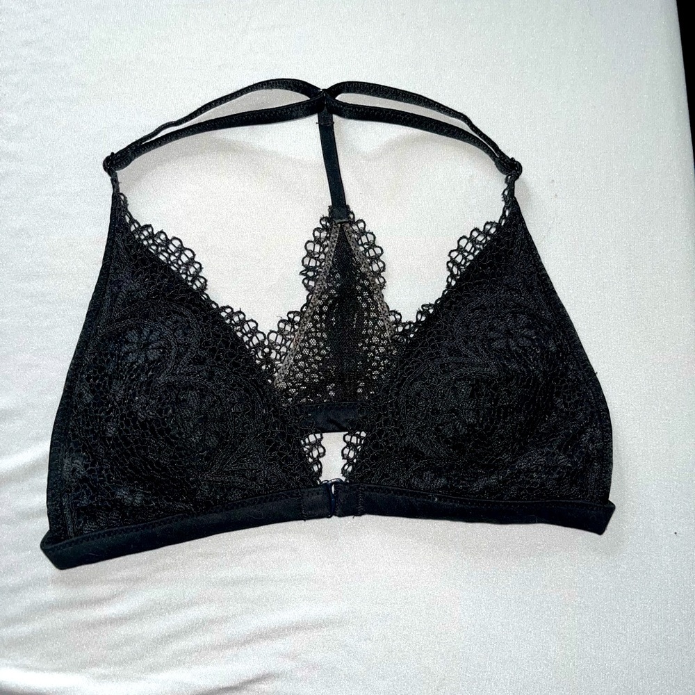 Victoria’s Secret black lacy bralette